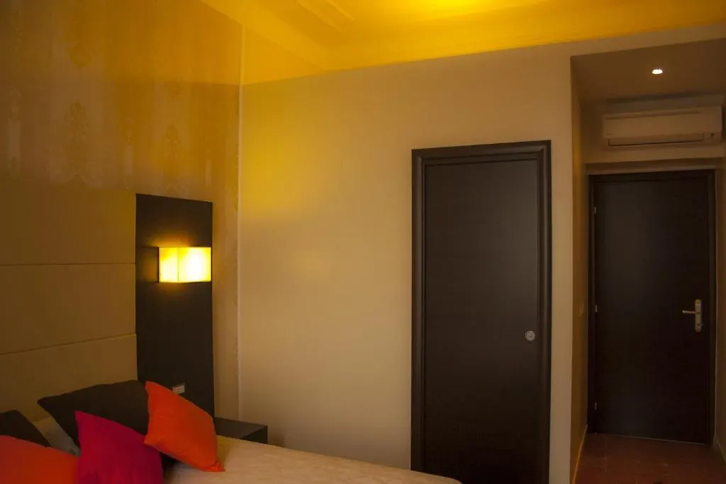 ** Affittacamere Laterani Suite Roma Italia